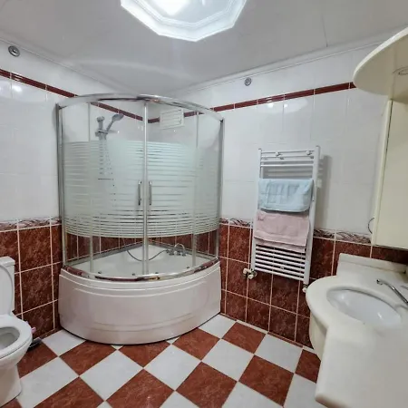 Large 4-bedroom Gem Behind Cevahir Mall, Sisli Κωνσταντινούπολη