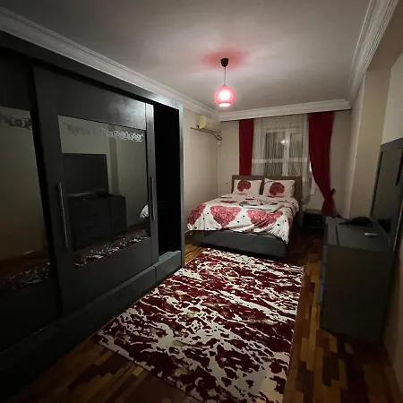 Large 4-bedroom Gem Behind Cevahir Mall, Sisli * Κωνσταντινούπολη